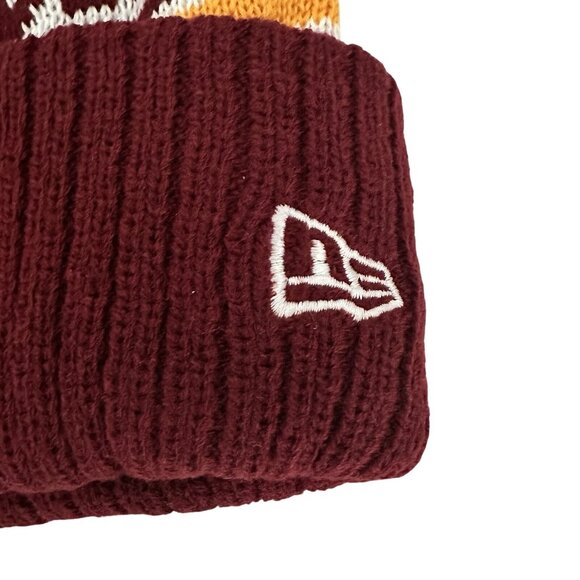 New Era Commanders On Field Knit Fully Lined Beanie w/ Pom NFL Football Athleisu - Picture 4 of 6